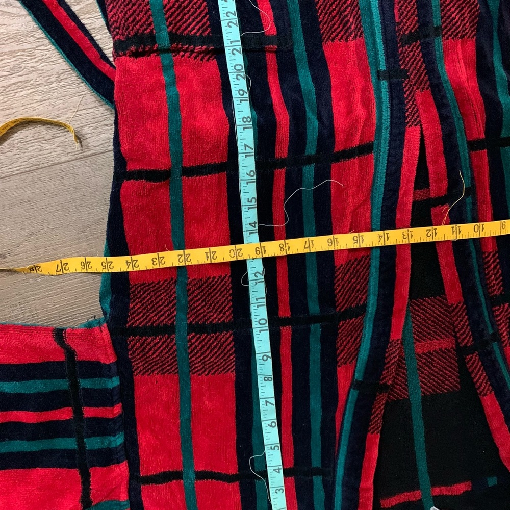 Robe - Picture 11 of 11